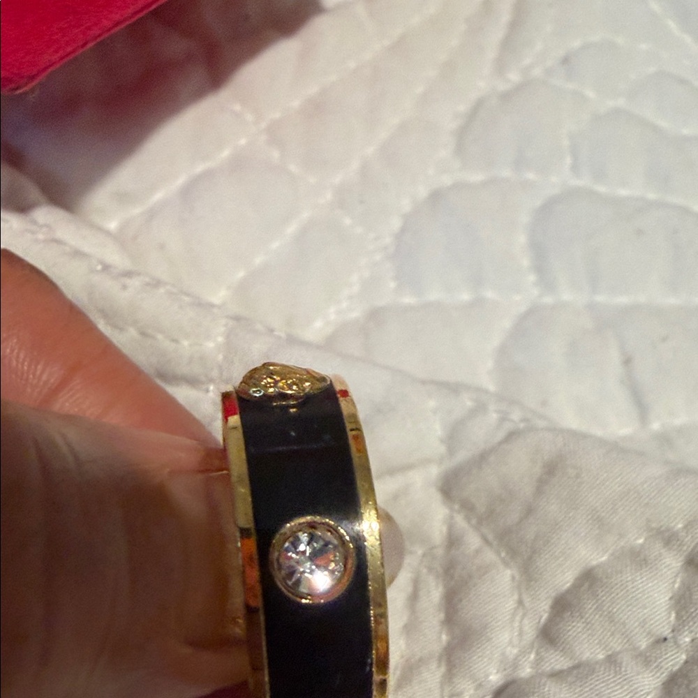 Kurt Geiger Gold and Black Ring stones - Picture 9 of 10